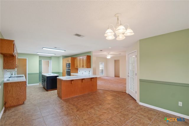 603 Oakway Street, Victoria, TX 77905