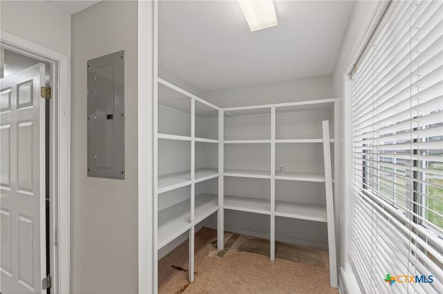 603 Oakway Street, Victoria, TX 77905