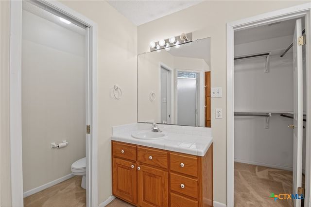 603 Oakway Street, Victoria, TX 77905