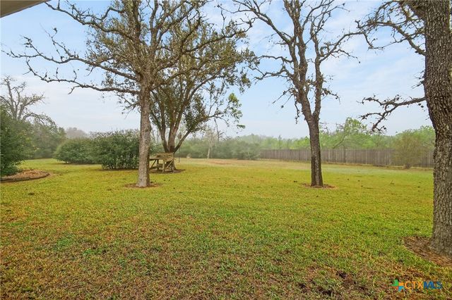 603 Oakway Street, Victoria, TX 77905