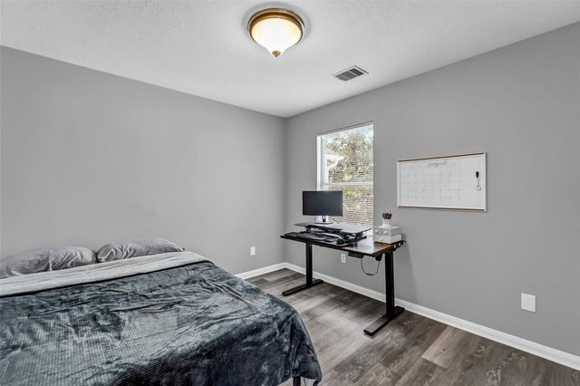 3925 Lowden Street B, Houston, TX 77051