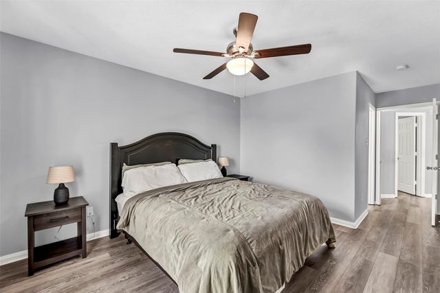 3925 Lowden Street B, Houston, TX 77051