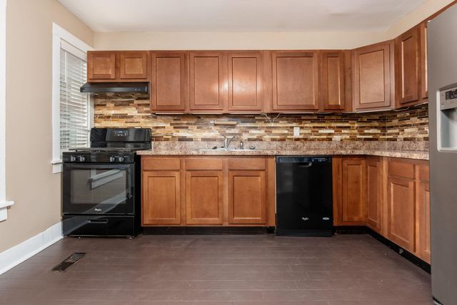 815 Hamlet Street, Columbus, OH 43215