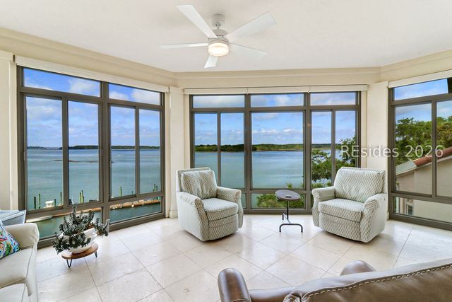 2 Village North Dr Apt 25, Hilton Head Island, SC 29926