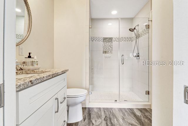 2 Village North Dr Apt 25, Hilton Head Island, SC 29926