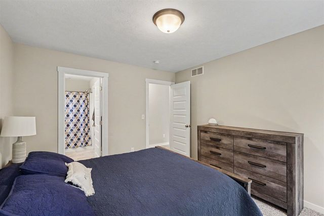 482 Windchime Drive, Comstock Park, MI 49321