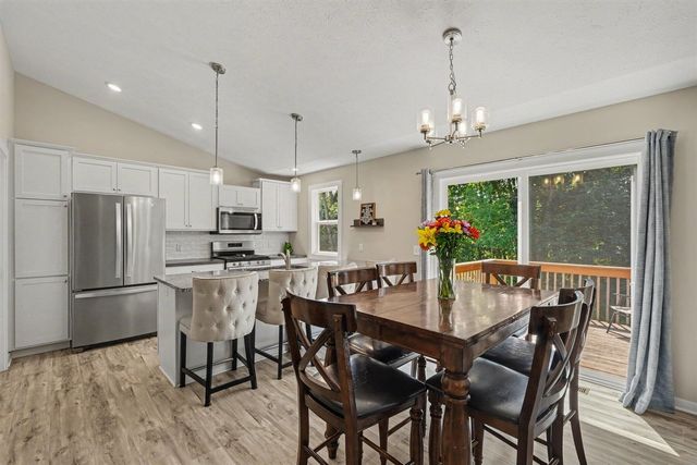 482 Windchime Drive, Comstock Park, MI 49321