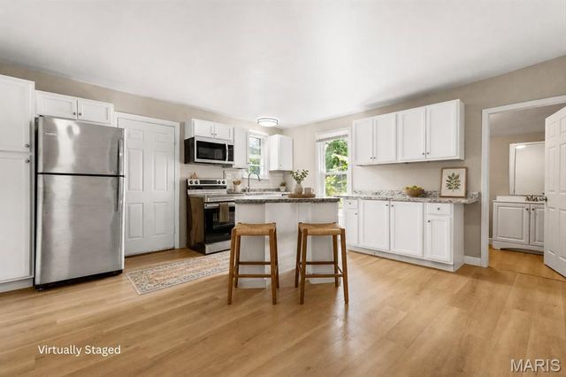 1292 Purcell Avenue, Pagedale, MO 63133
