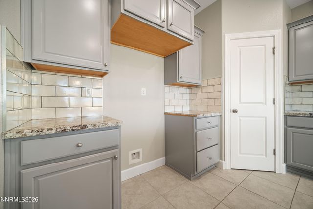 1180 Ferretto Parkway, Dayton, NV 89403