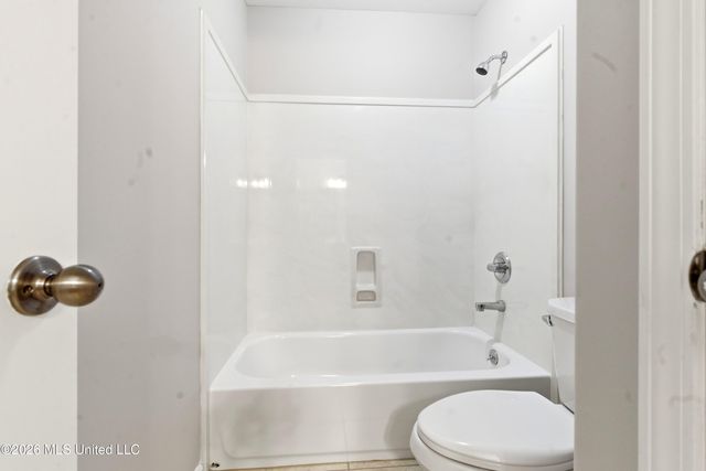 6439 Cody Cove, Olive Branch, MS 38654
