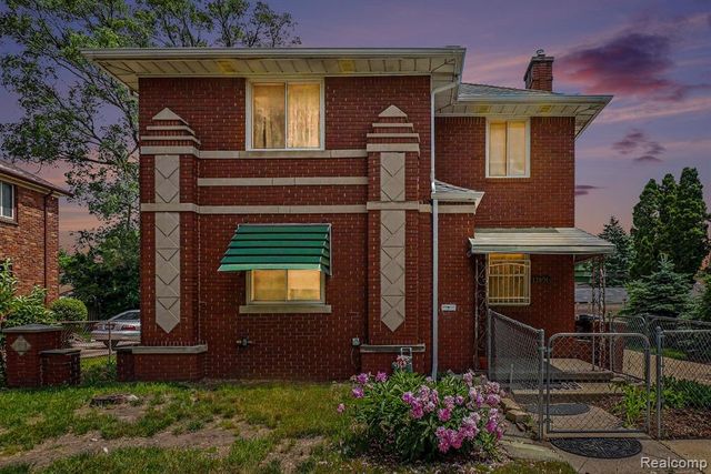 12851 E Outer Drive, Detroit, MI 48224