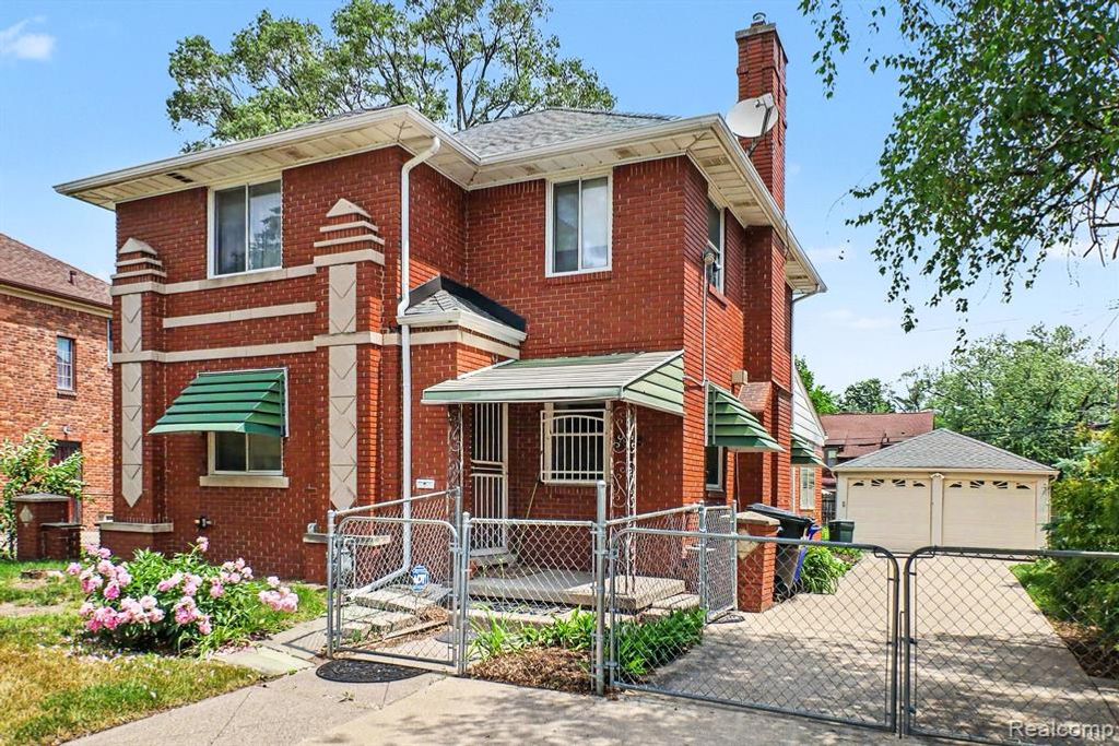 12851 E Outer Drive, Detroit, MI 48224