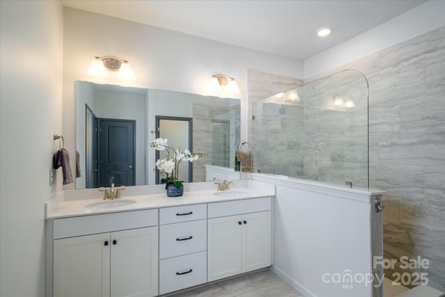 8119 Merryvale Lane, Charlotte, NC 28214