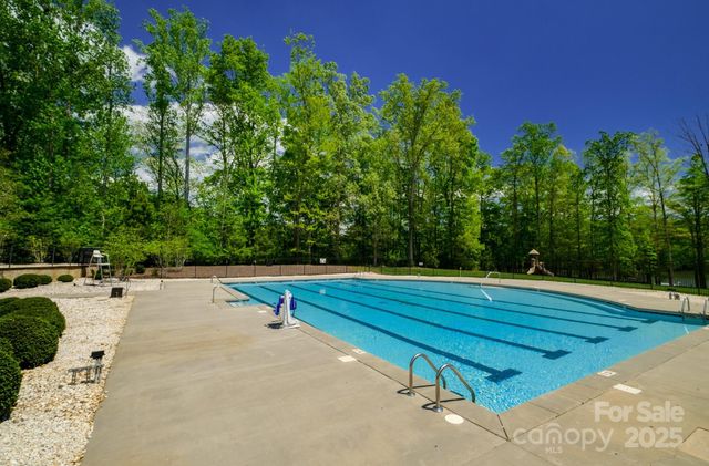 8119 Merryvale Lane, Charlotte, NC 28214