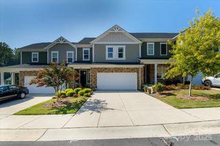 8119 Merryvale Lane, Charlotte, NC 28214