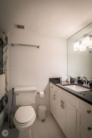 177 Ocean Lane Dr 1209, Key Biscayne, FL 33149