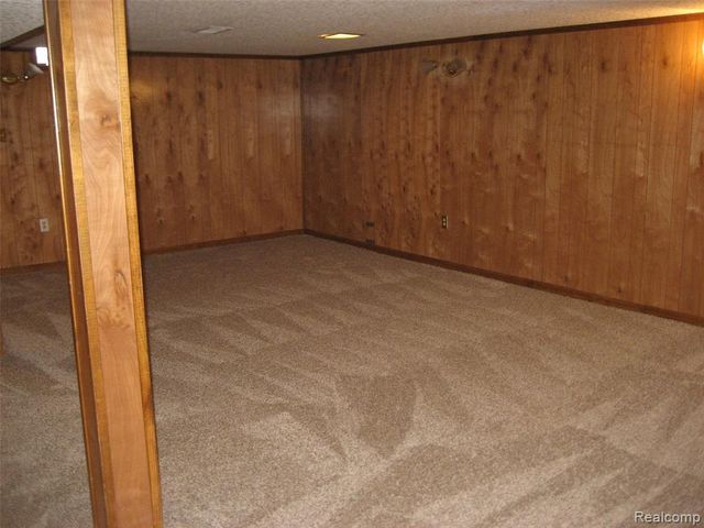 15142 Fordline Street, Southgate, MI 48195