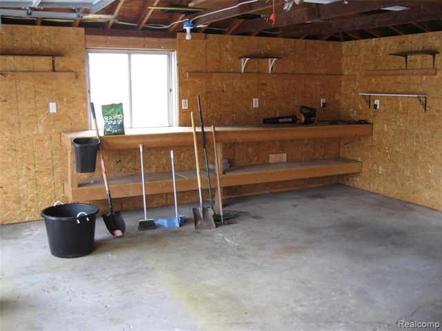 15142 Fordline Street, Southgate, MI 48195