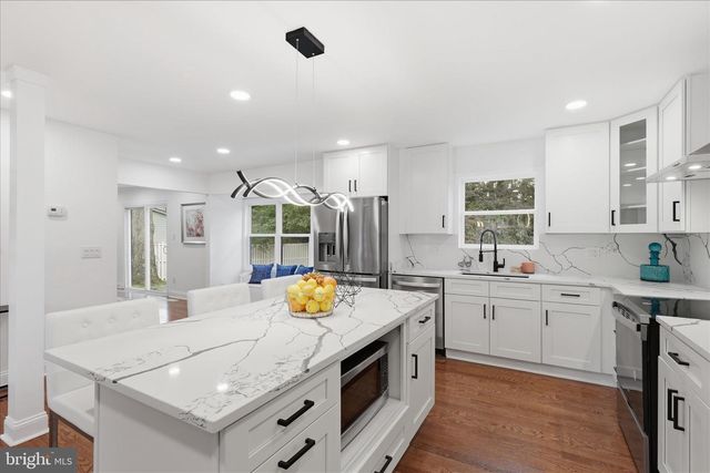 4773 FARNDON CT, Fairfax, VA 22032