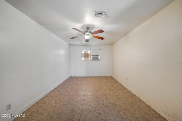 2275 W Dakota Street, Tucson, AZ 85746