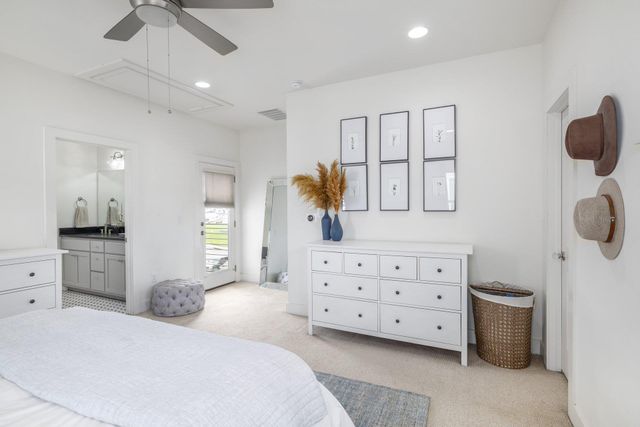 2705 Halcyon DR 7, Austin, TX 78702