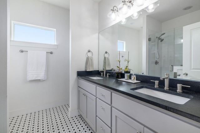 2705 Halcyon DR 7, Austin, TX 78702