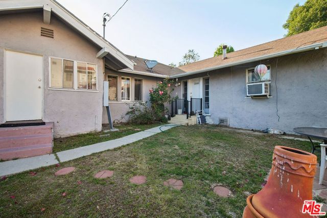 1238 N Gardner Street, West Hollywood, CA 90046