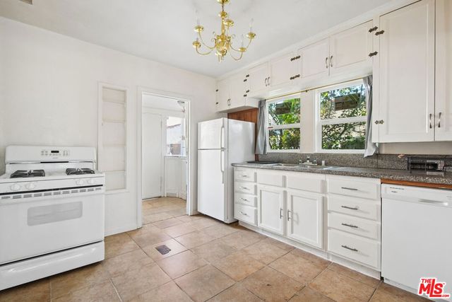 1238 N Gardner Street, West Hollywood, CA 90046