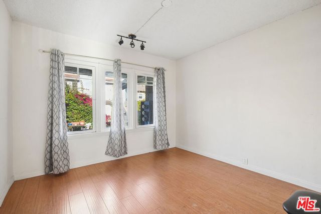 1238 N Gardner Street, West Hollywood, CA 90046
