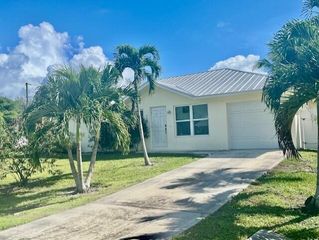 3665 SE Lower Street, Stuart, FL 34997