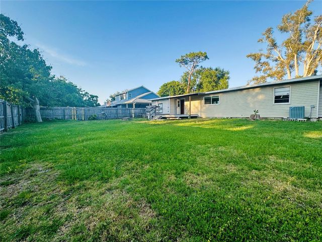 4722 HARRIS AVENUE, Sarasota, FL 34233