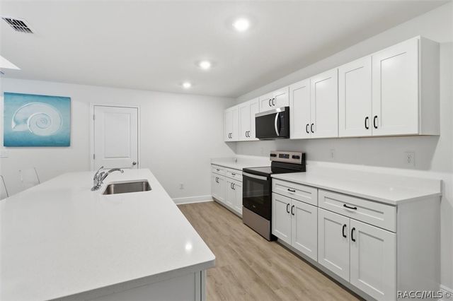 8304 N Sarazen Drive, Dunnellon, FL 34434