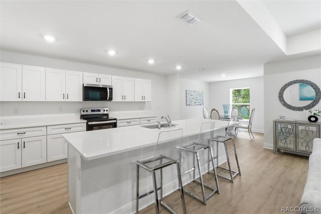 8304 N Sarazen Drive, Dunnellon, FL 34434
