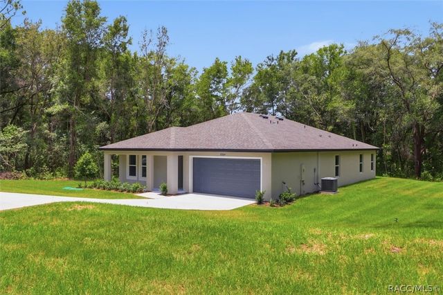 8304 N Sarazen Drive, Dunnellon, FL 34434