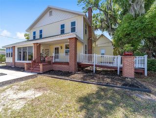 1008 E SILVER SPRINGS BOULEVARD, Ocala, FL 34470