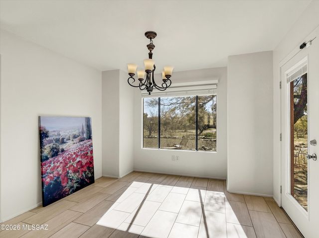 5081 N Bear Canyon Road, Tucson, AZ 85749