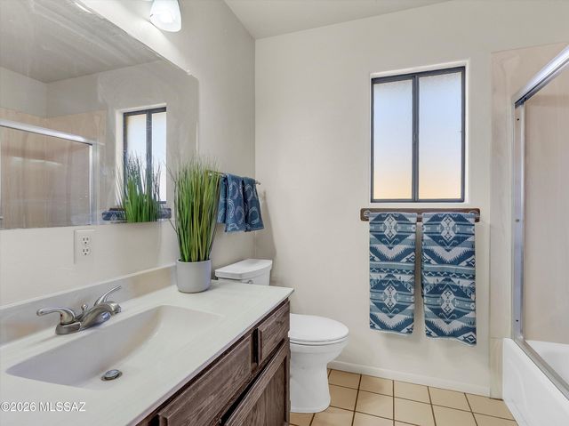 5081 N Bear Canyon Road, Tucson, AZ 85749