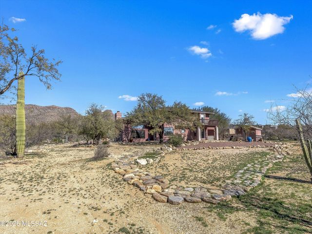 5081 N Bear Canyon Road, Tucson, AZ 85749