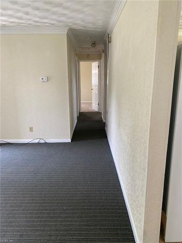 3004 Elbyrne DR, Chesapeake, VA 23325