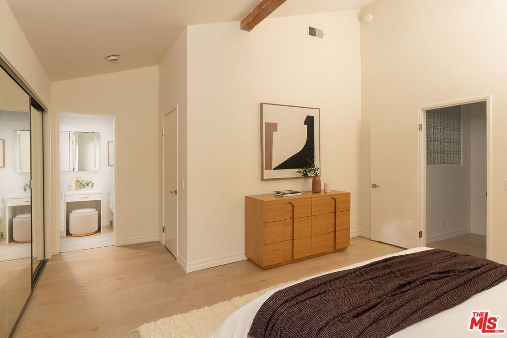 Image 20 of property listing at 1692 Michael Lane, Los Angeles, CA 90272
