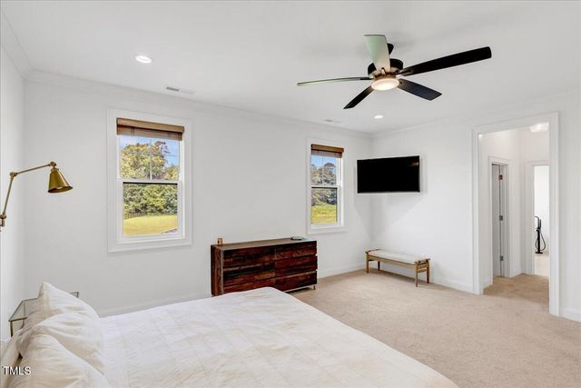 372 Meadow Walk Drive, Fuquay Varina, NC 27526