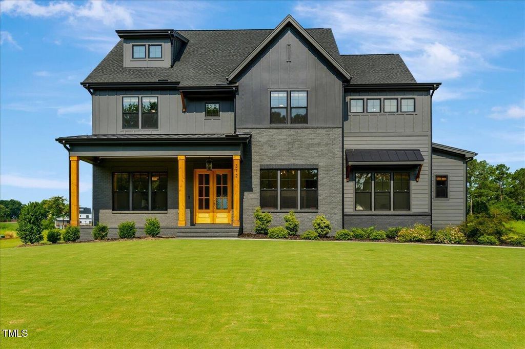 372 Meadow Walk Drive, Fuquay Varina, NC 27526