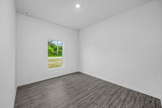 8446 104th Court, Vero Beach, FL 32967