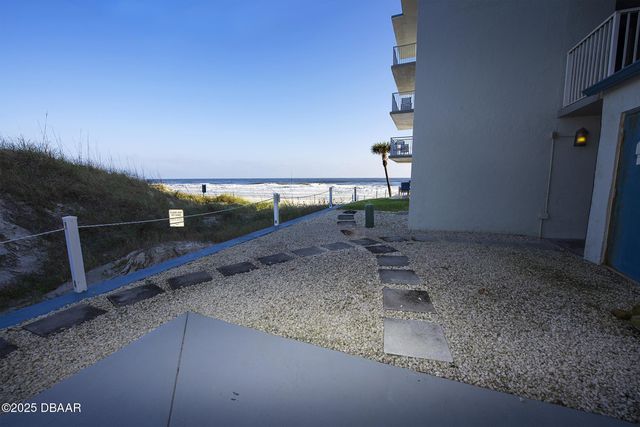 1571 S Atlantic Ave Apt 111, New Smyrna Beach, FL 32169