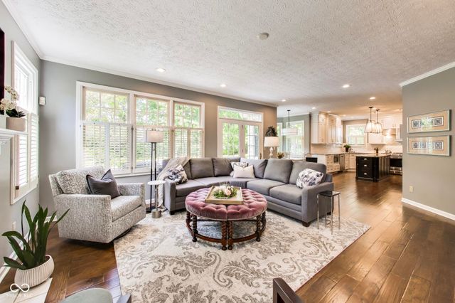 10878 Pine Bluff Drive, Fishers, IN 46037