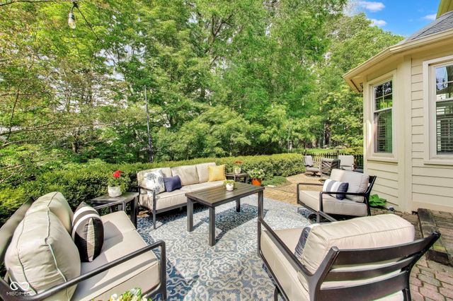 10878 Pine Bluff Drive, Fishers, IN 46037