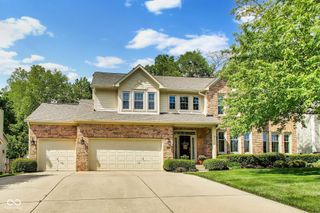 10878 Pine Bluff Drive, Fishers, IN 46037