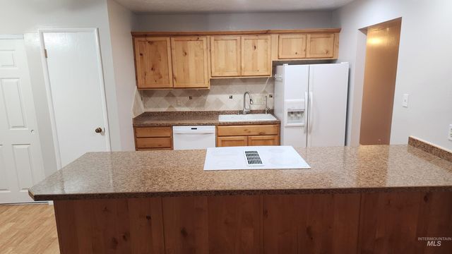 426 Ridgeway Drive, Twin Falls, ID 83301