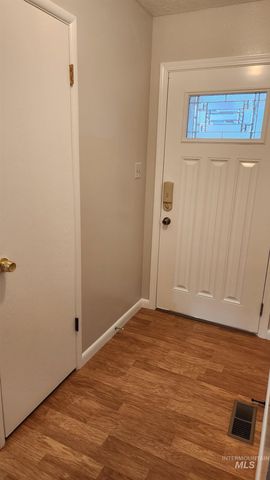 426 Ridgeway Drive, Twin Falls, ID 83301