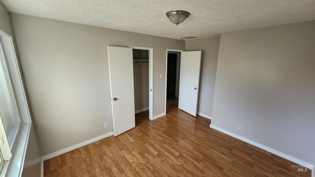 426 Ridgeway Drive, Twin Falls, ID 83301